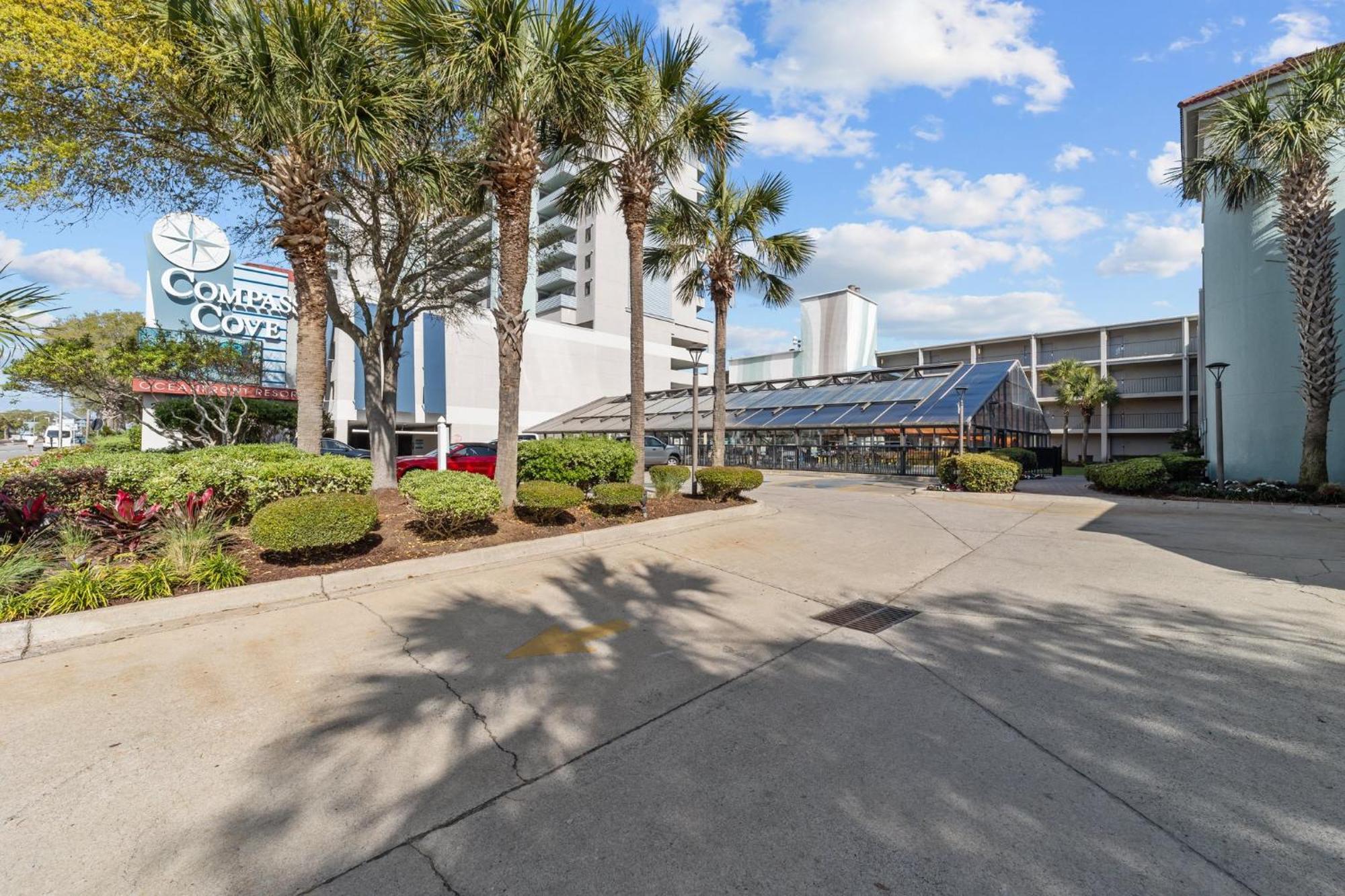 Compass Cove Resort By Palmetto Vacation Rentals Myrtle Beach Exterior photo